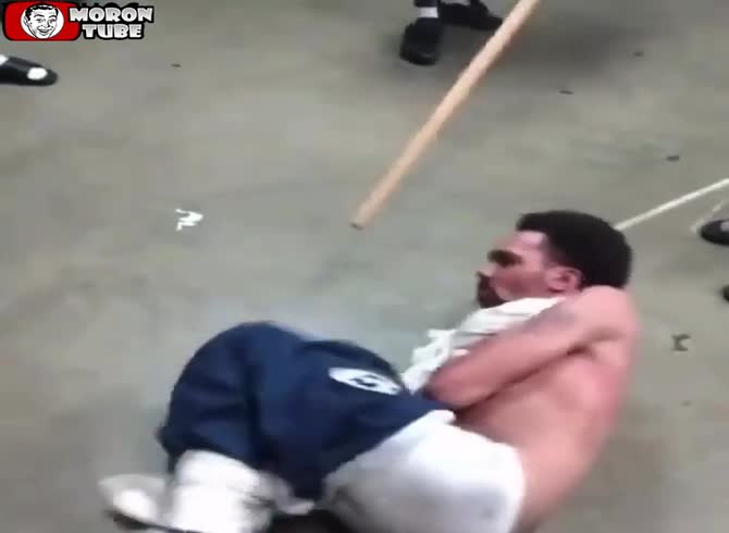 Video :Atlanta jail inmate tortured by gang (Warning - disturbing)